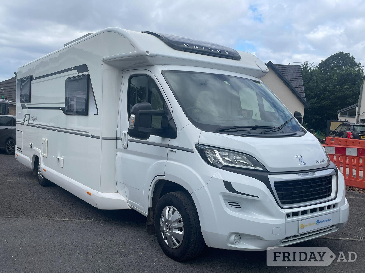 [4 berth ]Bailey Autograph 79-4 T Peugeot Boxer 160HP