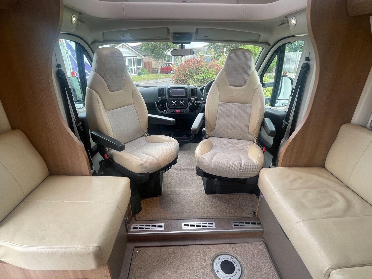 Bailey Autograph 79-4 T 2017 for sale - Motorhomes & Caravans in Tiverton