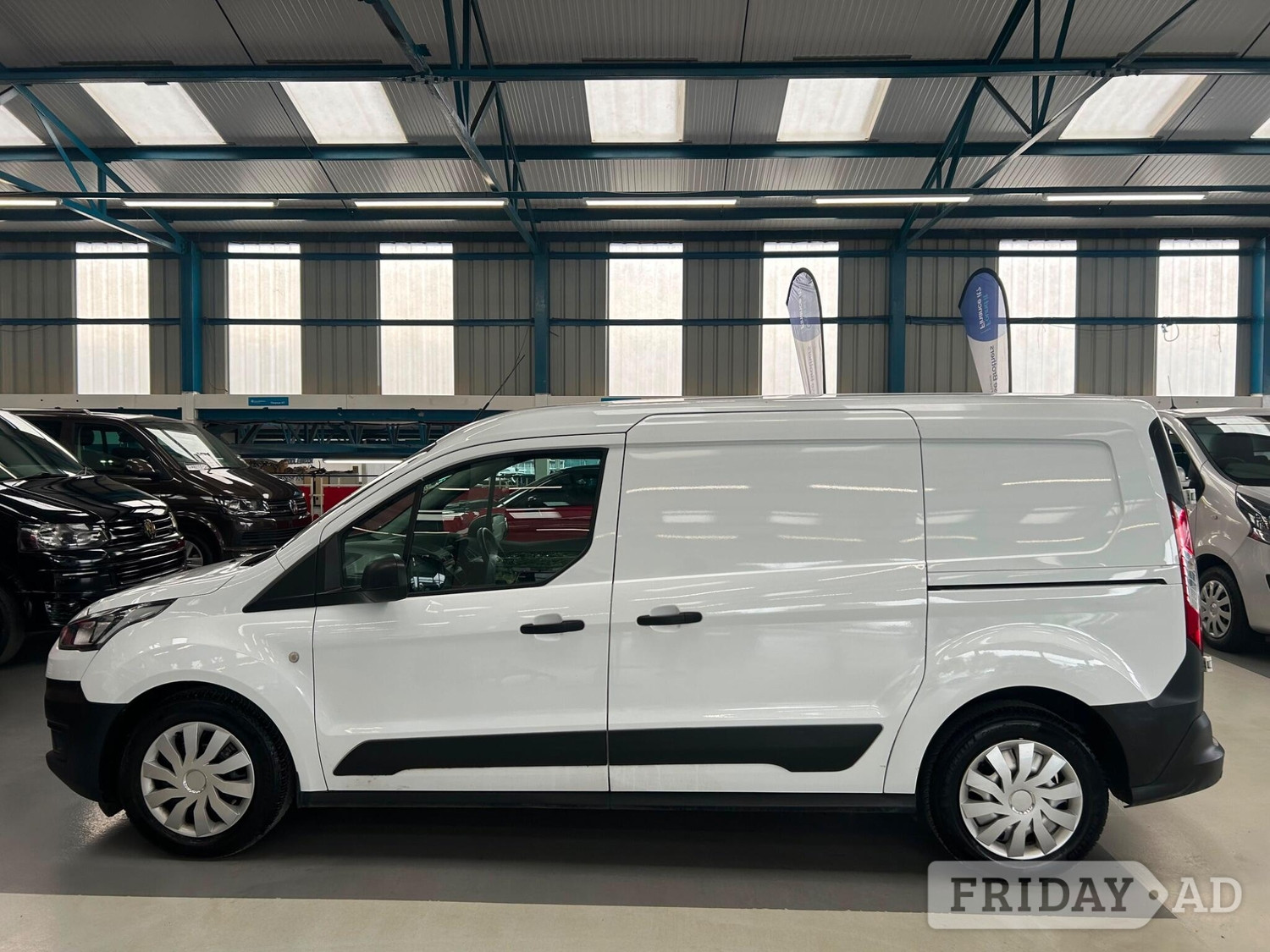 Ford Transit Connect 2020 - Vans & Commercial Vehicles in Bolton
