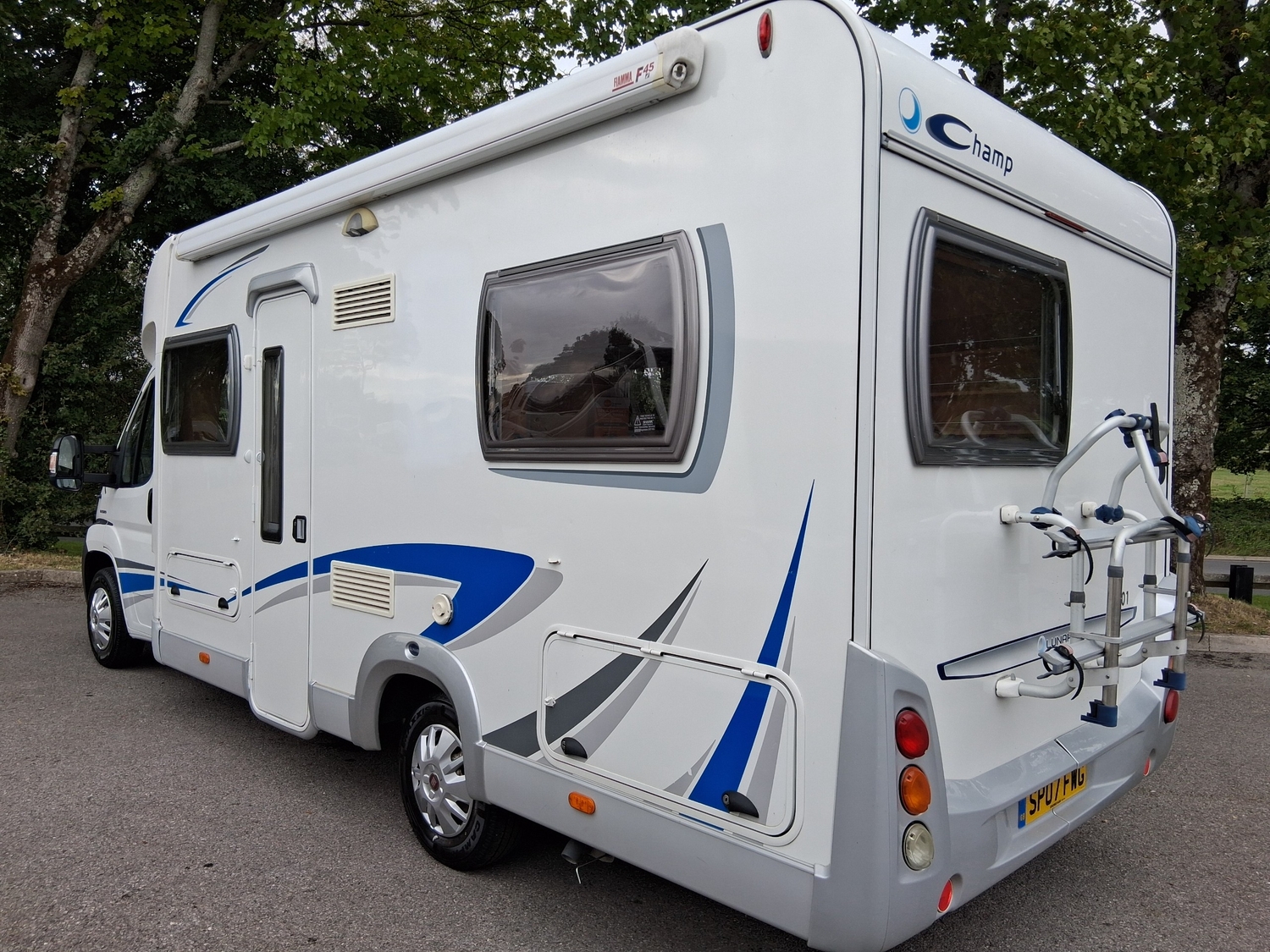 Lunar Champ H601 Wimborne