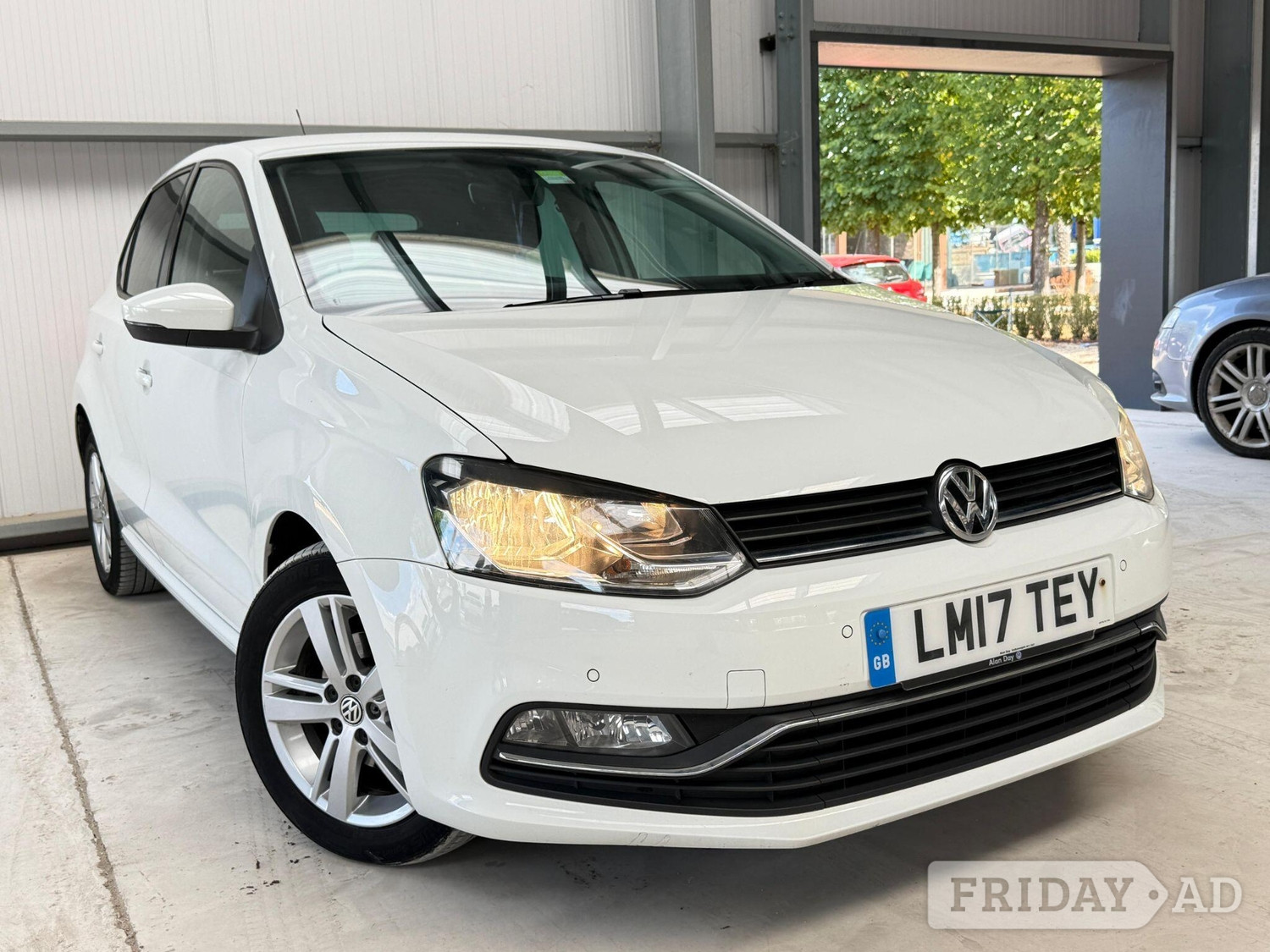 [ berth ]Volkswagen Polo