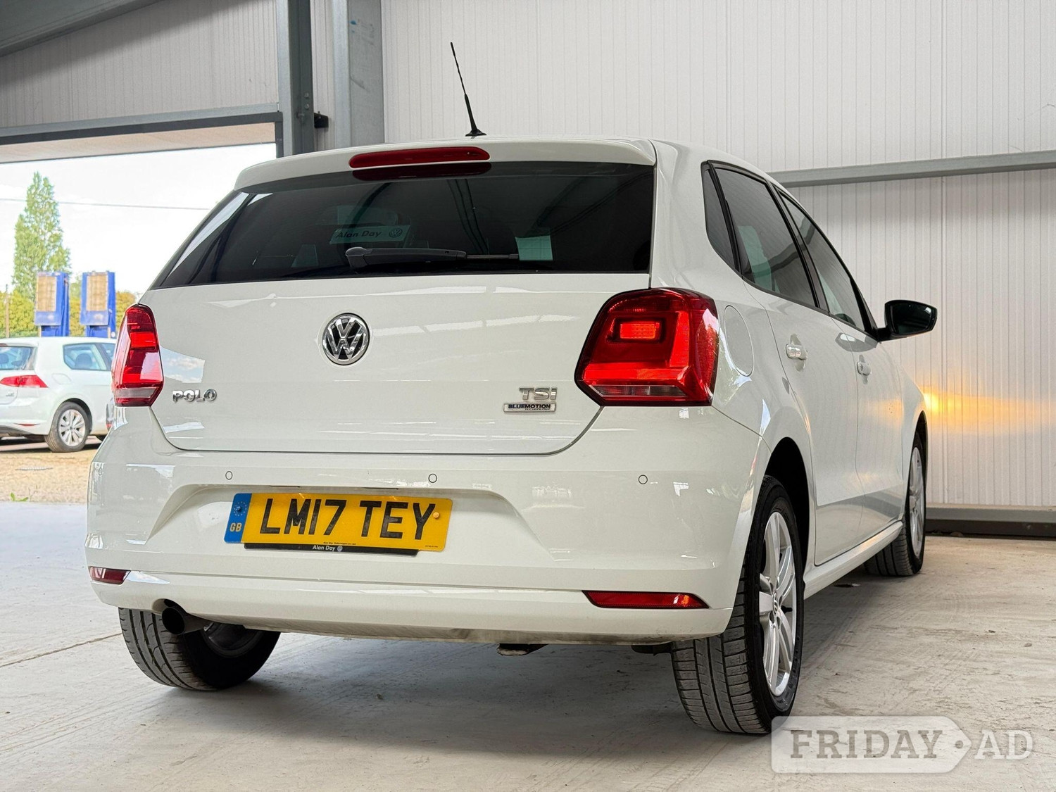 Volkswagen Polo 2017 - Cars