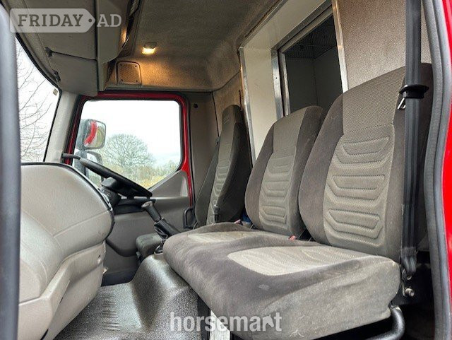 Emsley-Metcalfe  DAF Horsebox - Trailers & Horseboxes