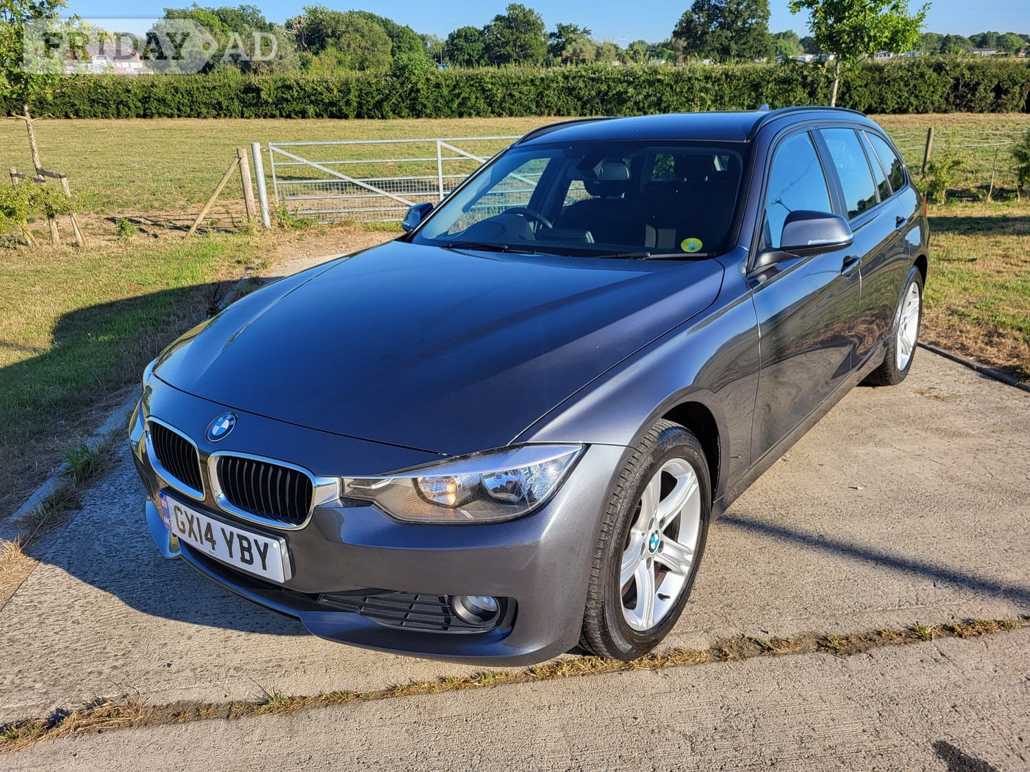 BMW 3 Series 2014 in Horley