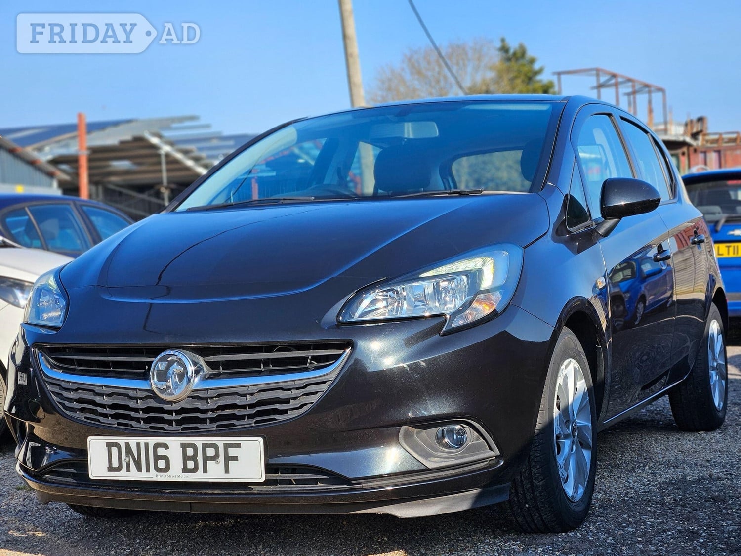 Vauxhall Corsa 2016 - Cars in Windsor
