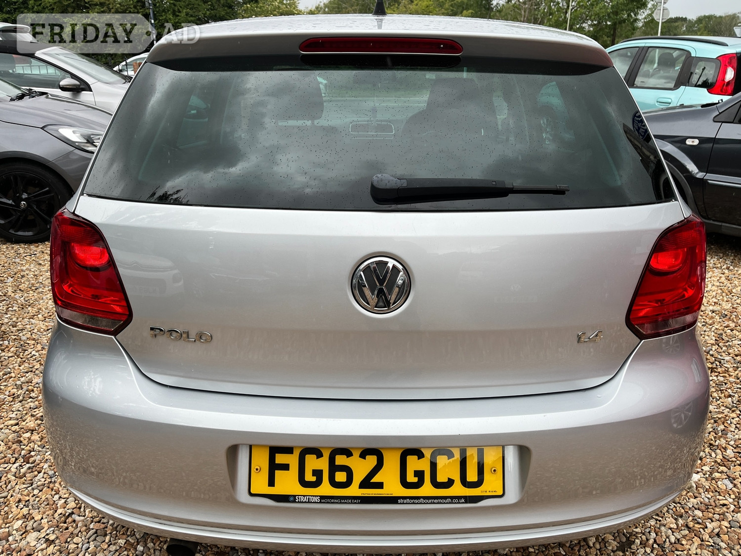 Volkswagen Polo 2012 - Cars