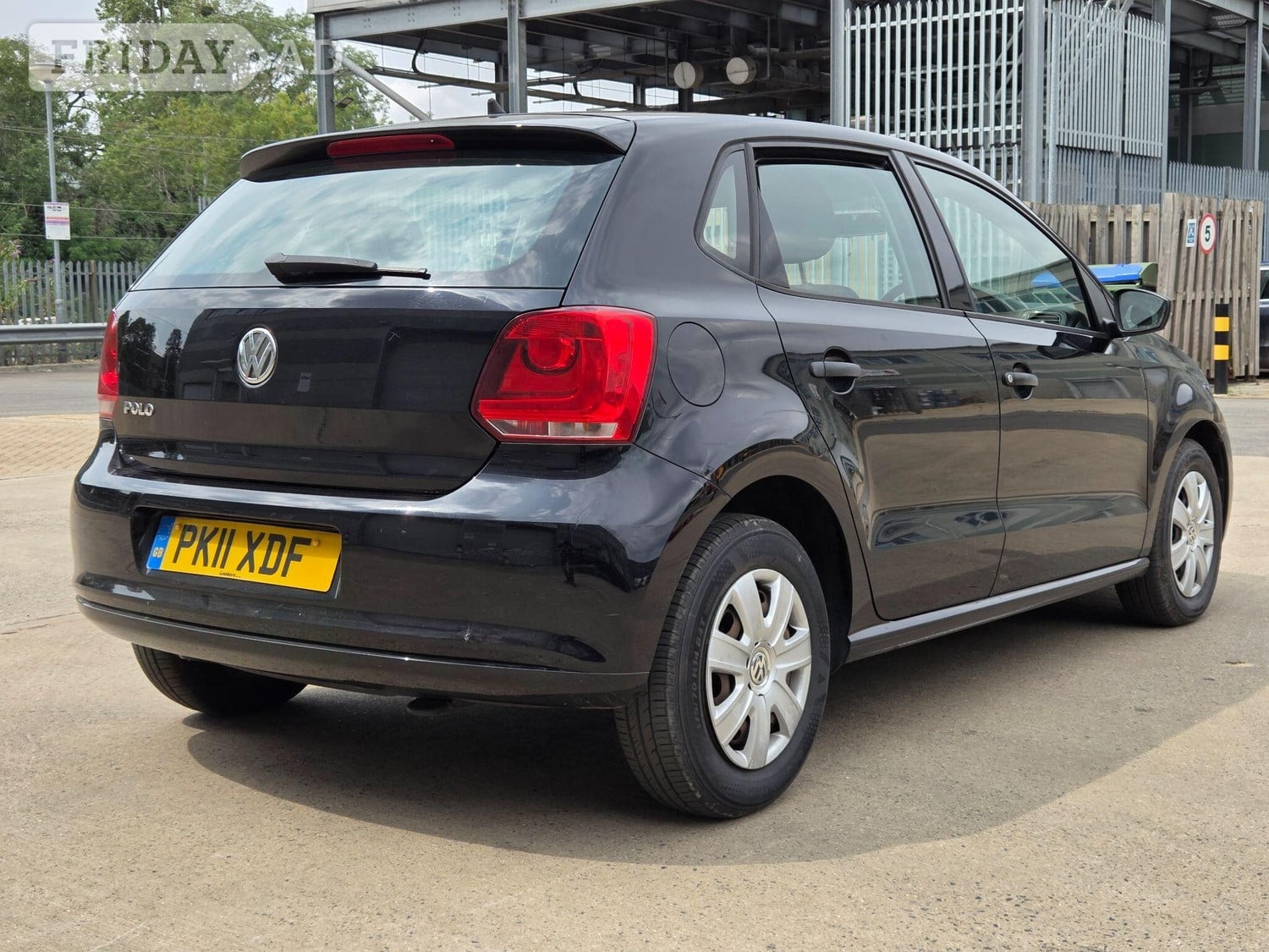 [ berth ]Volkswagen Polo