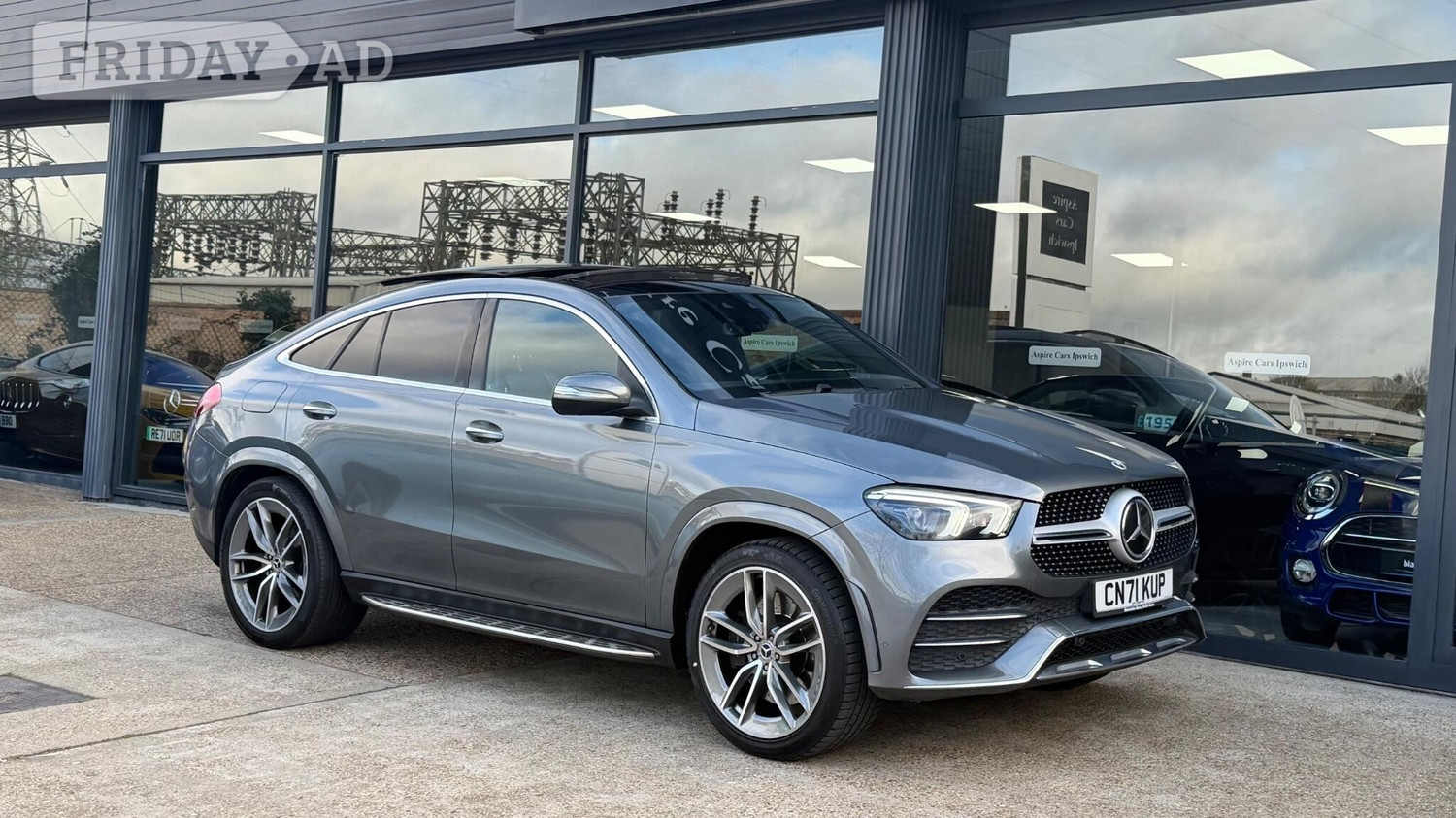 [ berth ]Mercedes-Benz GLE