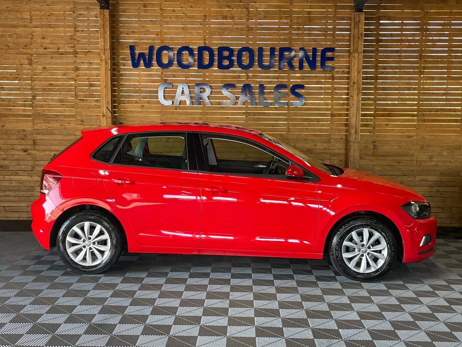 Volkswagen Polo 2018 - Cars