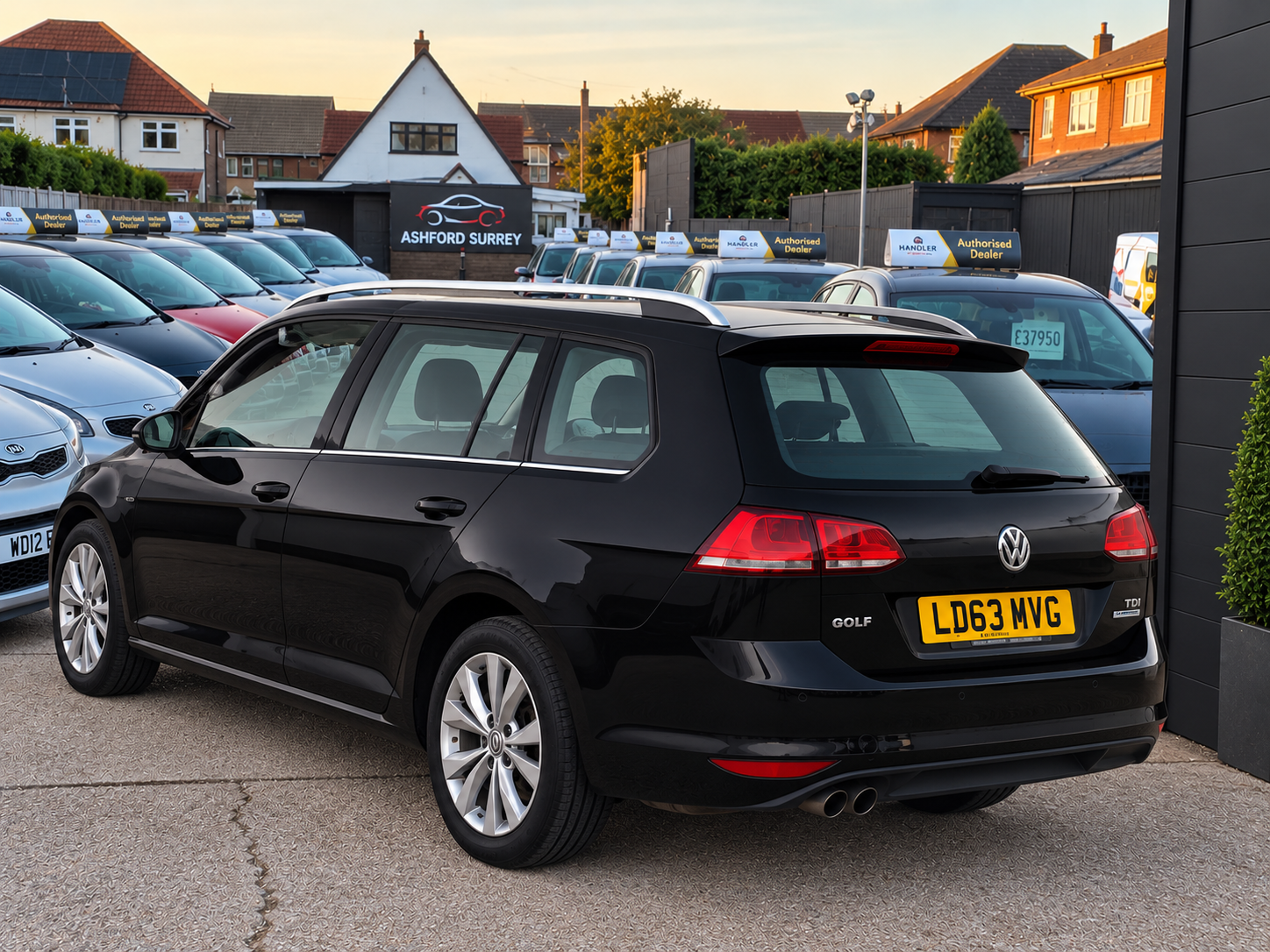 Volkswagen Golf 2013 - Cars in Ashford