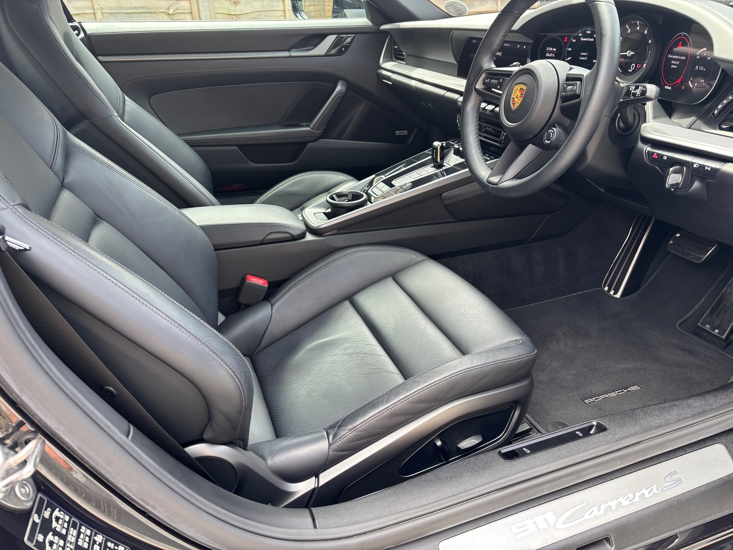 [ berth ]Porsche 911