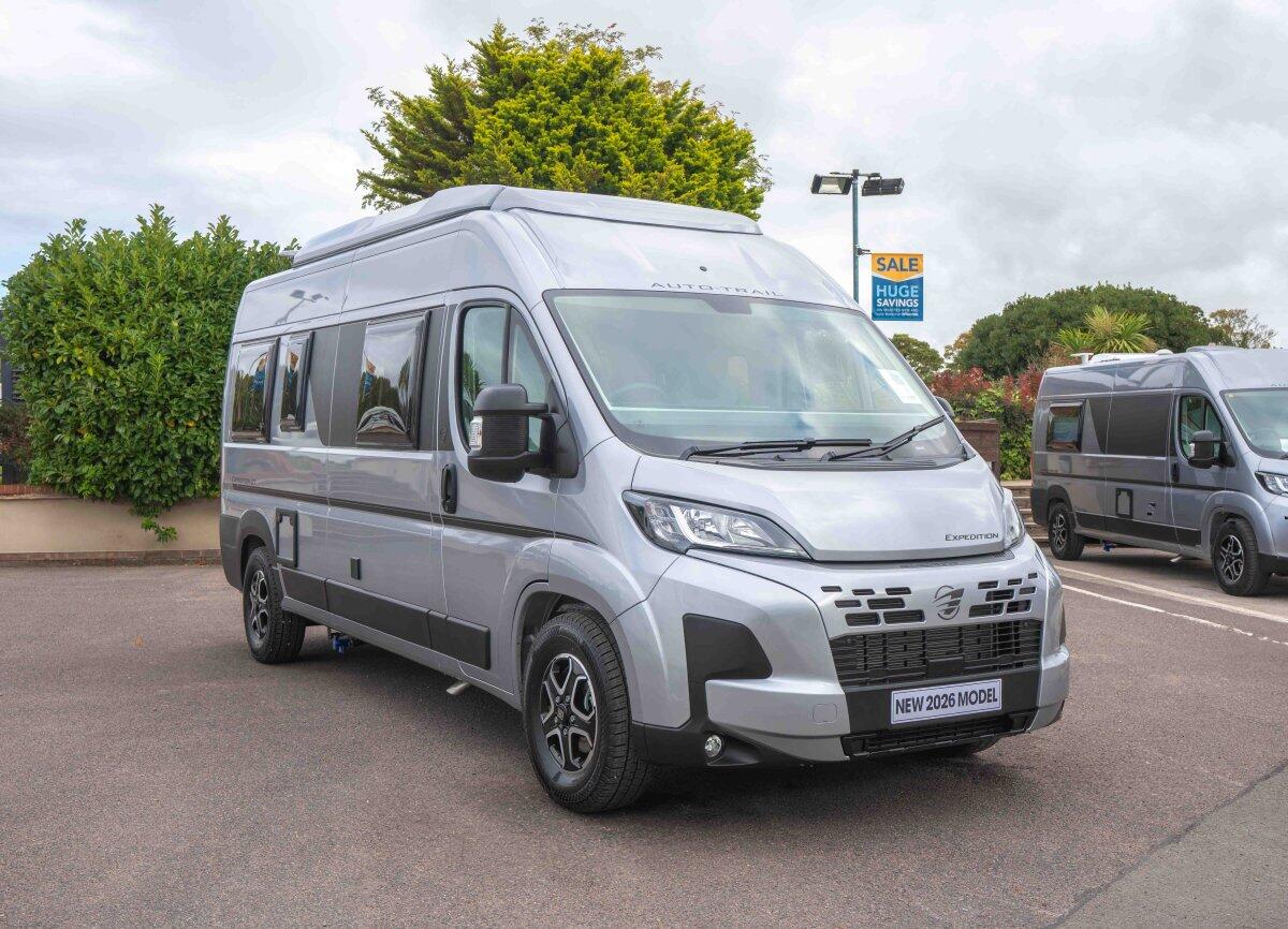 Auto-Trail Expedition 67 Newark