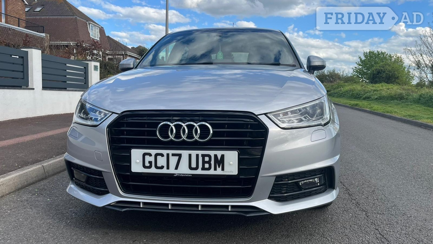 [ berth ]Audi A1