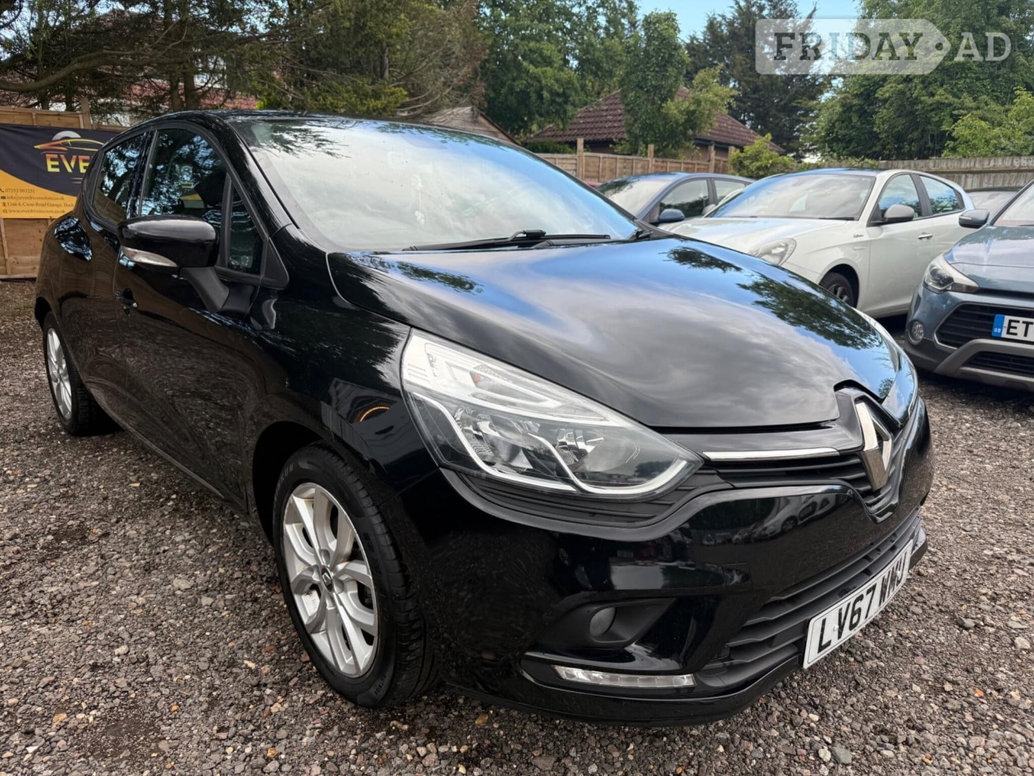 [ berth ]Renault Clio