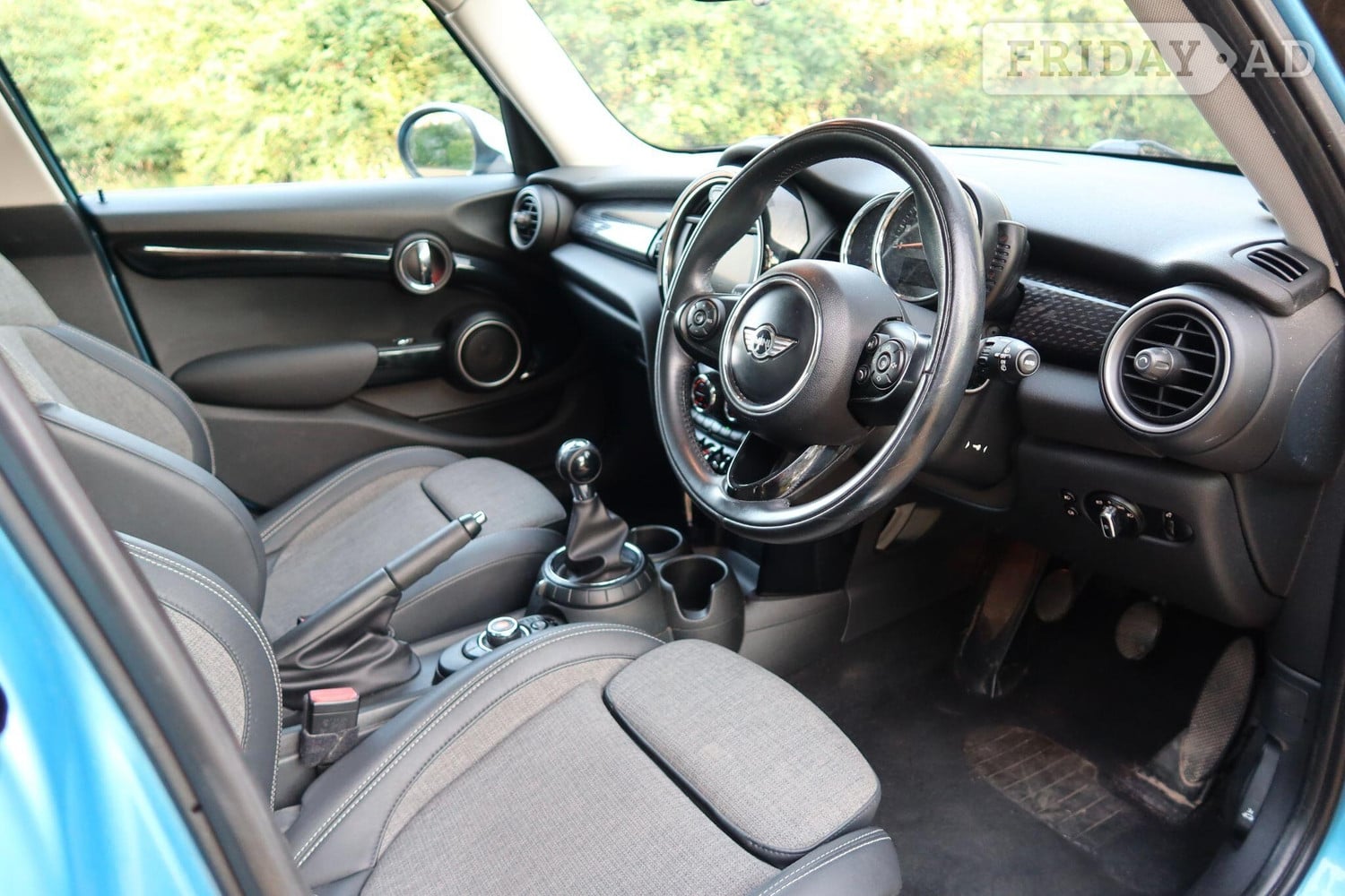 [ berth ]Mini Hatch