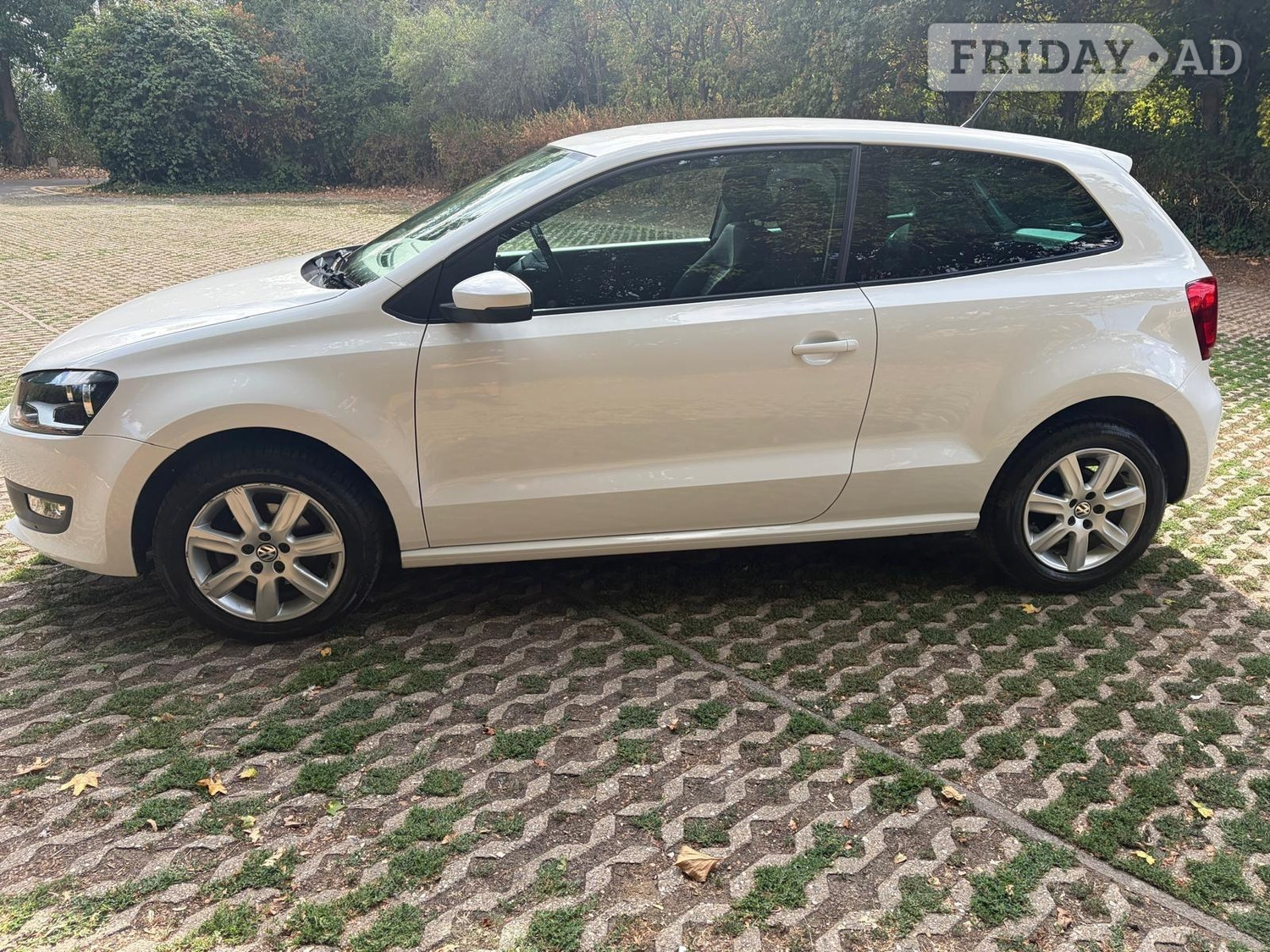 [ berth ]Volkswagen Polo