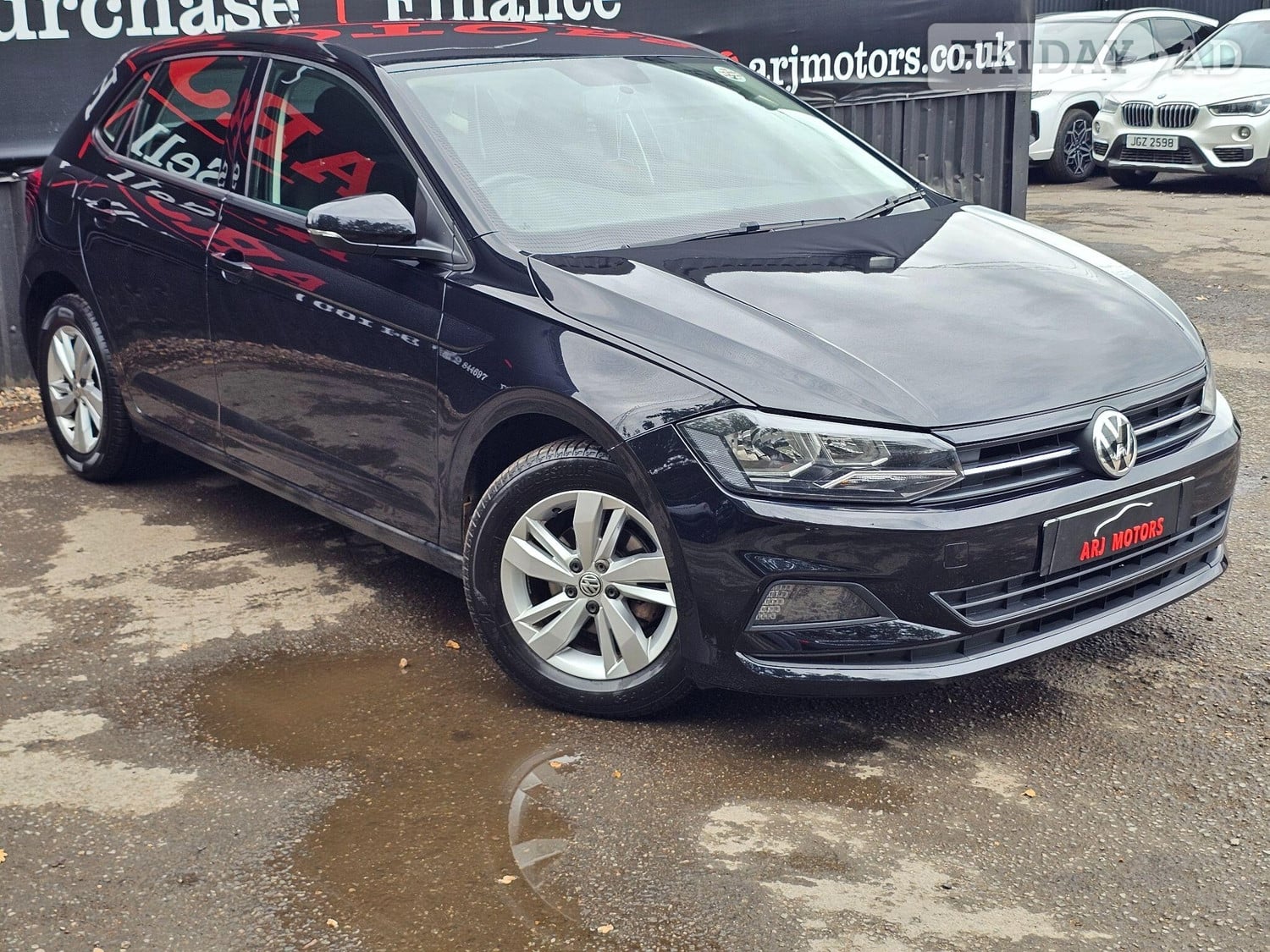 Volkswagen Polo 2020 in Addlestone