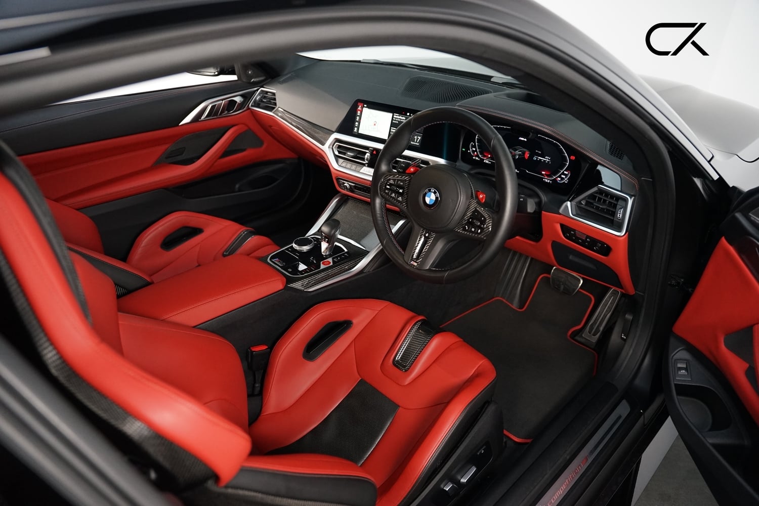 [ berth ]BMW M4
