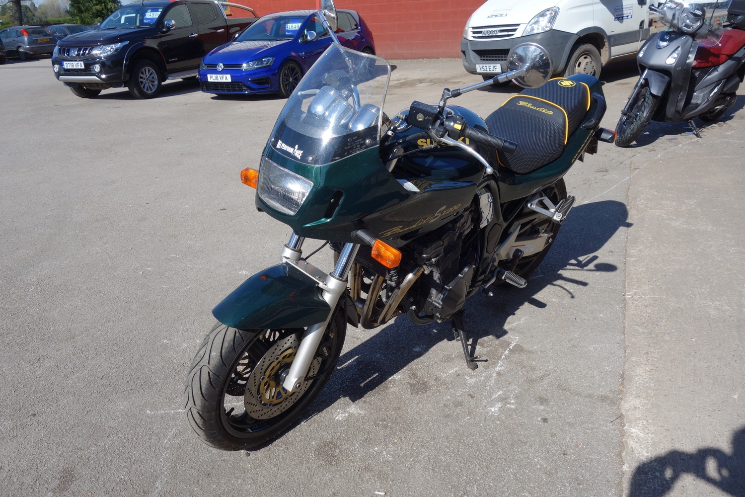 Suzuki GS 1999 - Motorbikes, Scooters & Quads in Rugeley