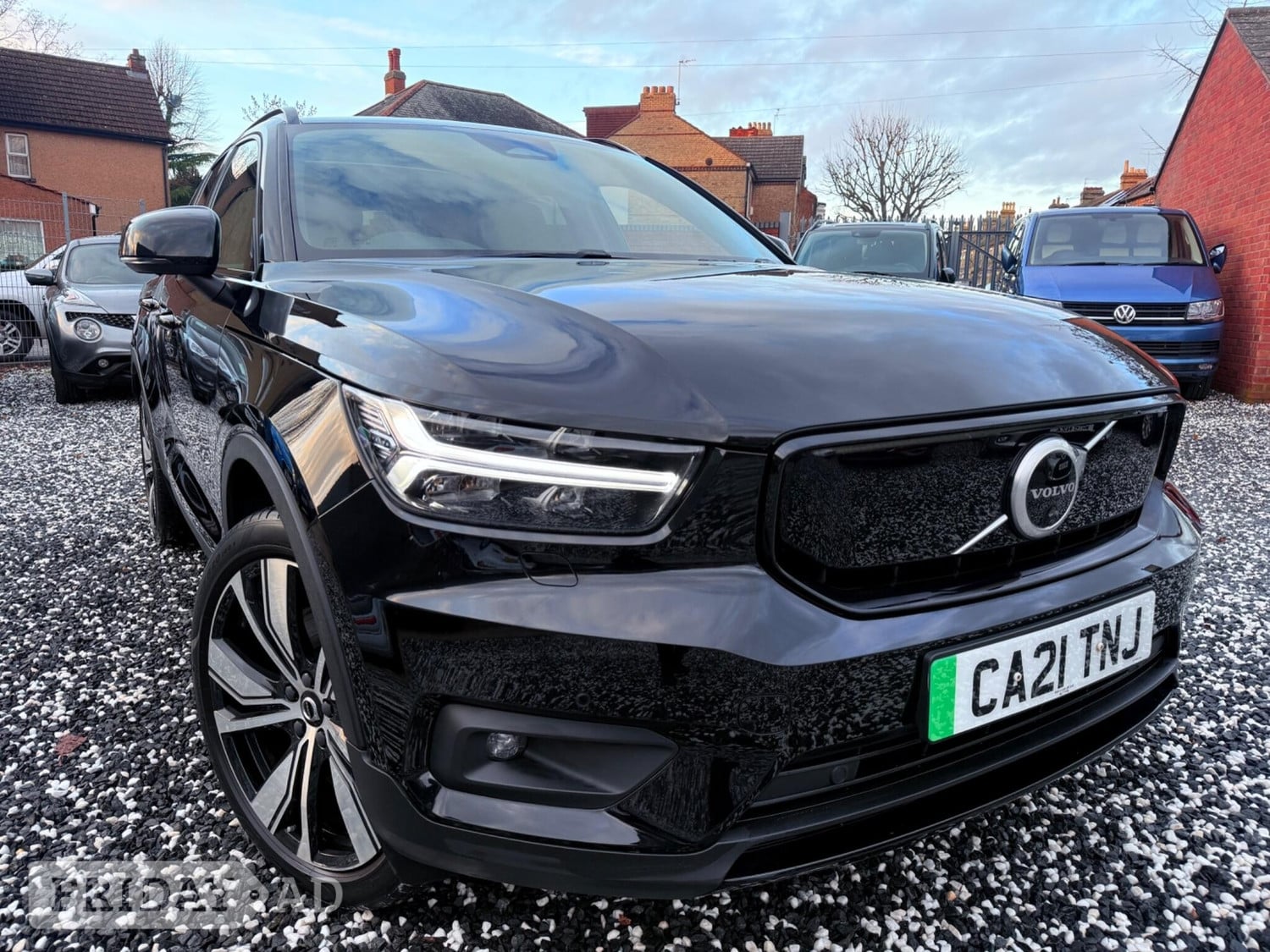 Volvo XC40 2021 - Cars