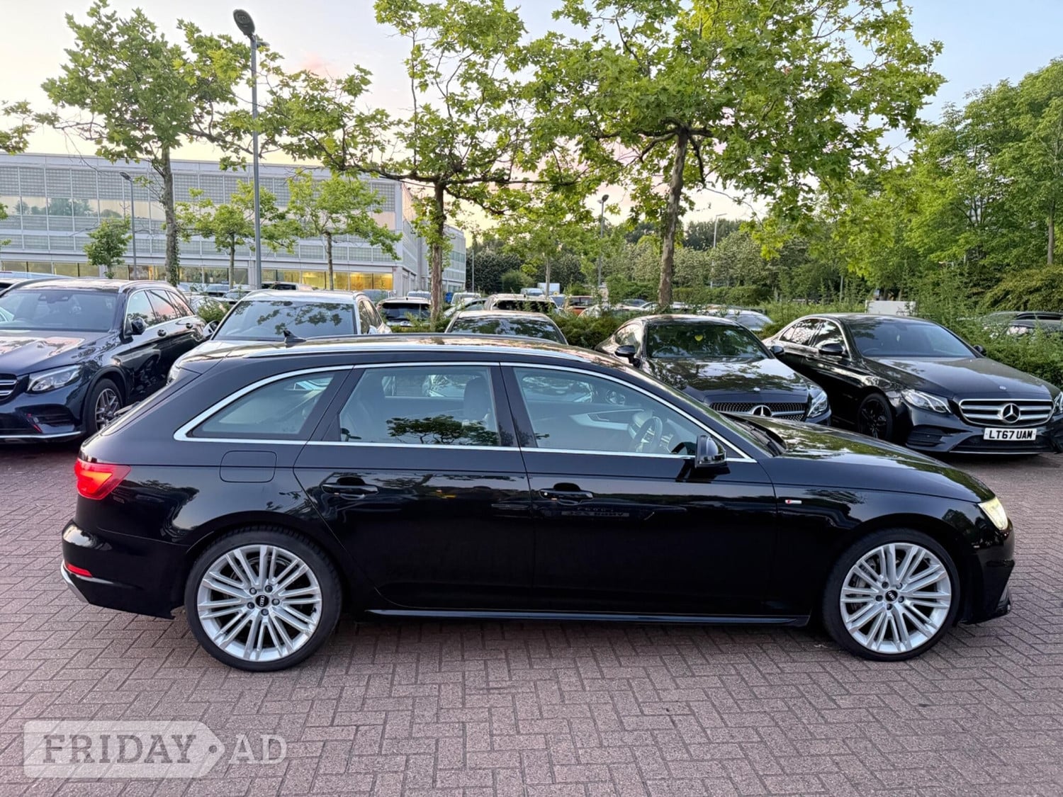 [ berth ]Audi A4 Avant
