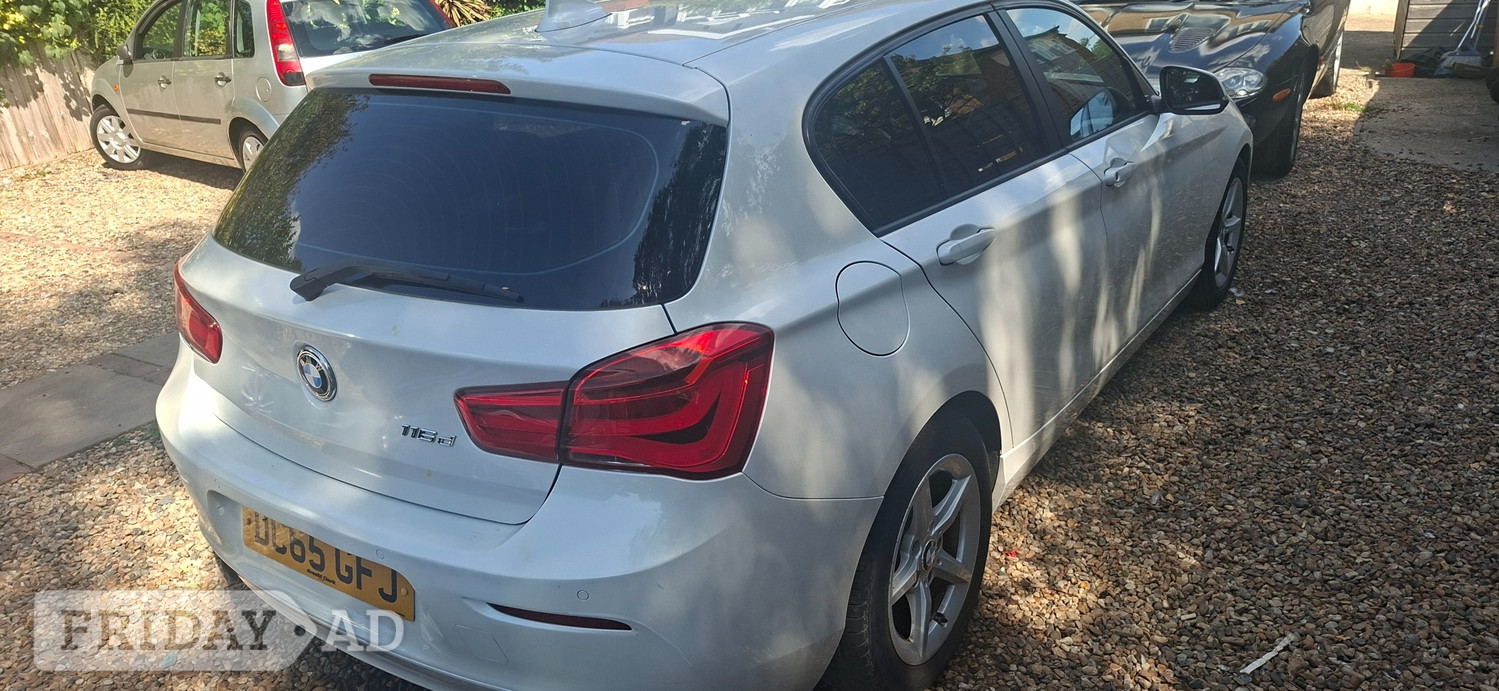 BMW 1 Series 2015 - Cars