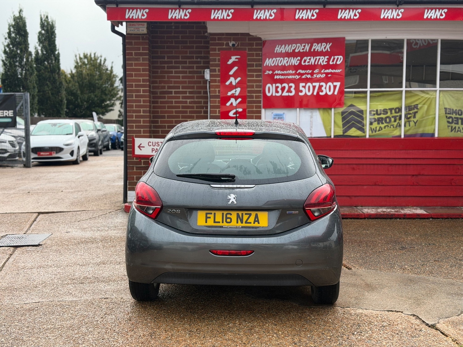 Peugeot 208 2016 - Cars in Hailsham