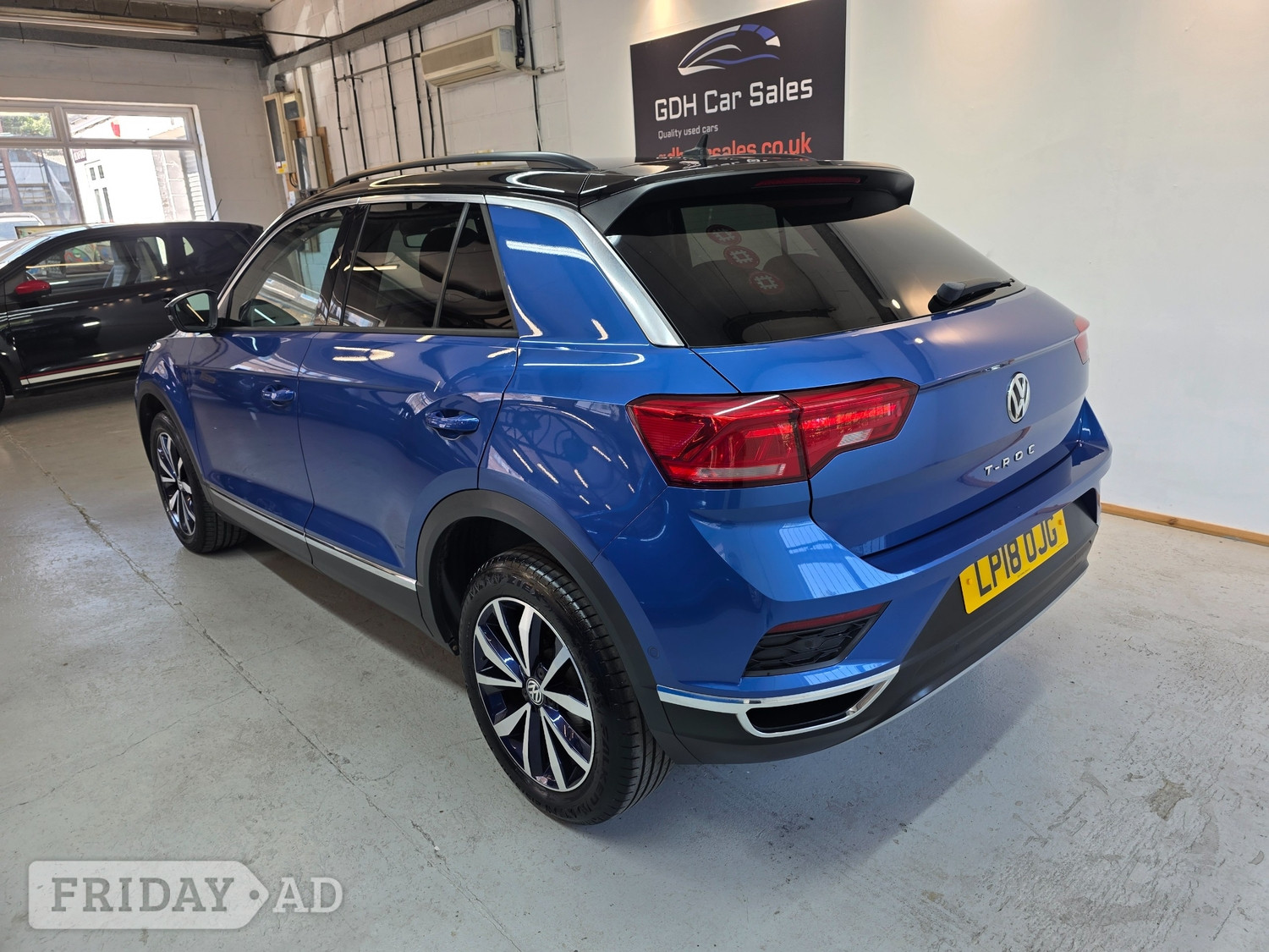 [ berth ]Volkswagen T-Roc