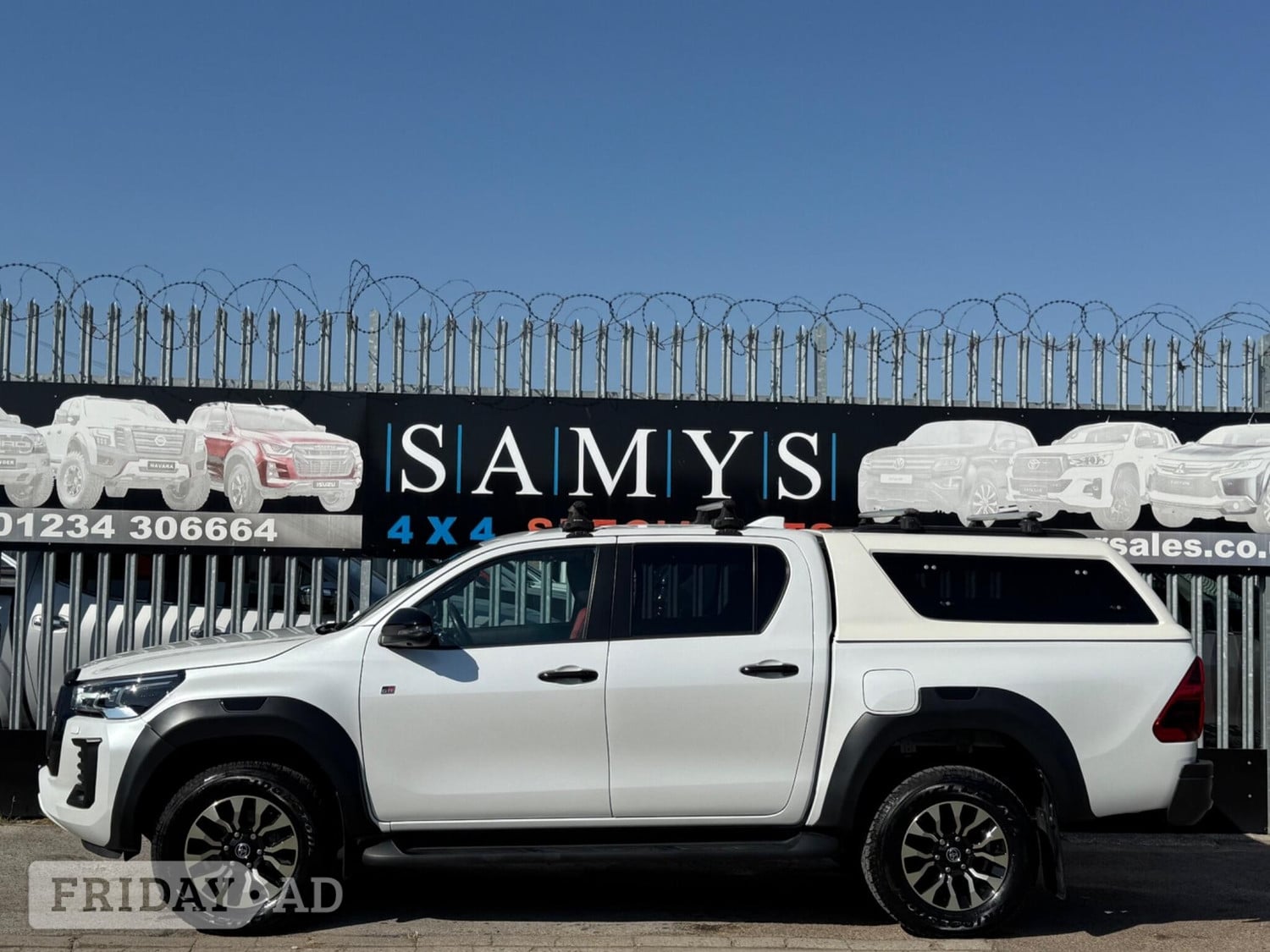 Toyota Hilux 2023 - Vans & Commercial Vehicles in Bedford