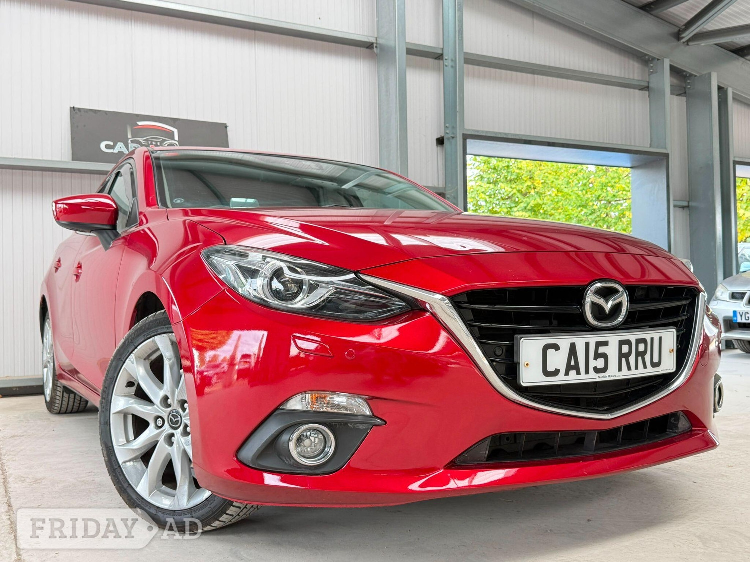 Mazda 3 2015 - Cars in Hillingdon