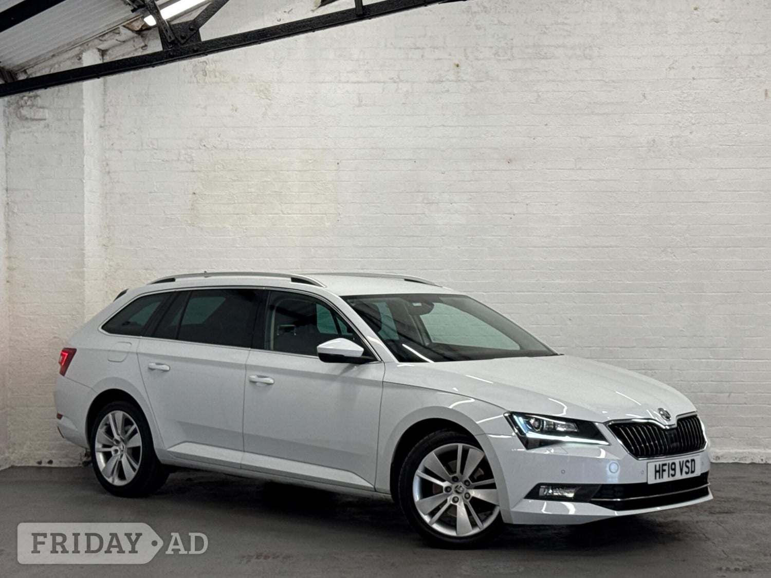 Skoda Superb 2019 in Birmingham