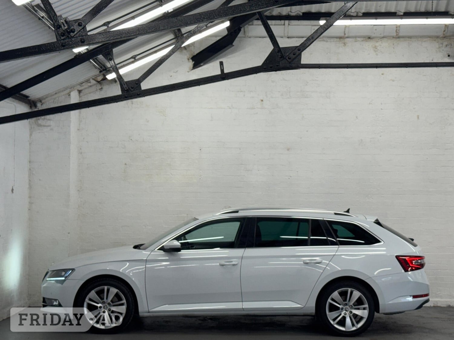 [ berth ]Skoda Superb