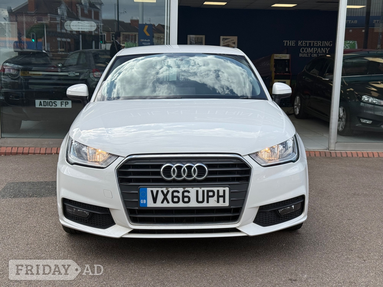 Audi A1 2016 - Cars