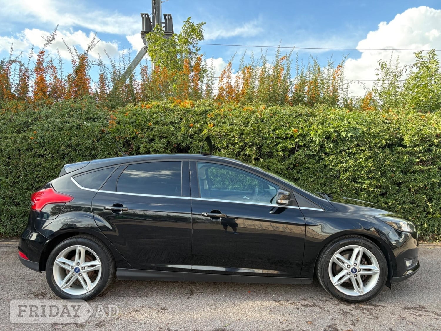 Ford Focus 2016 - Cars in Swindon