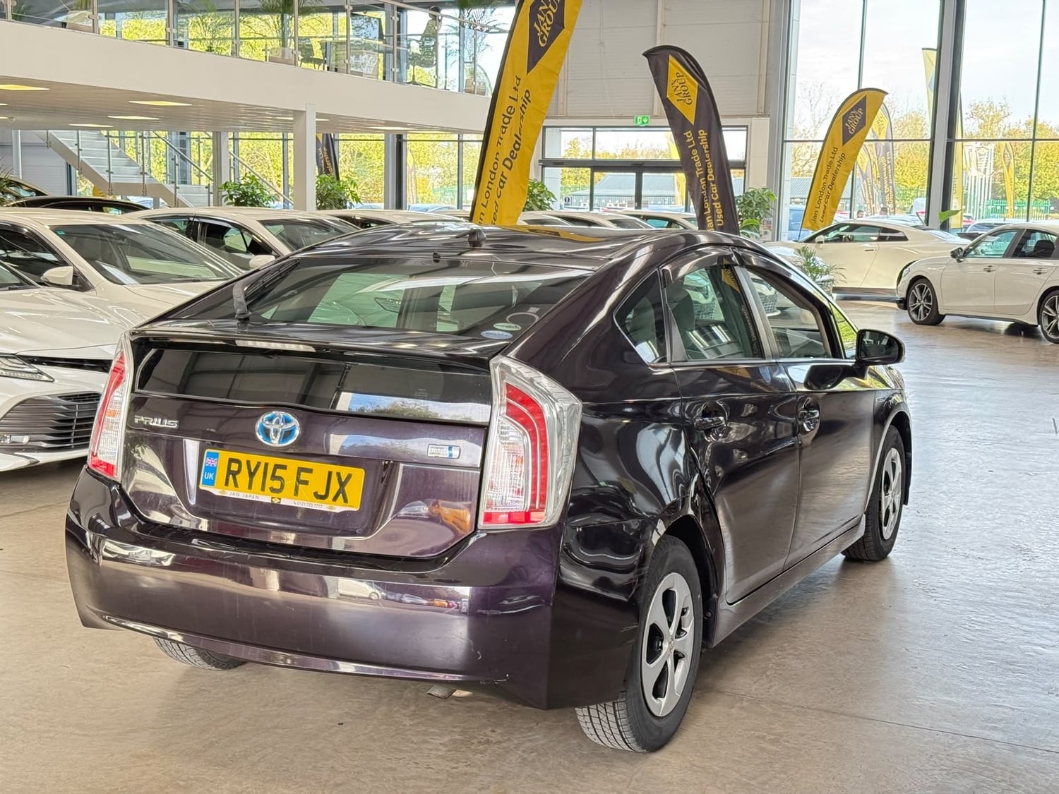 [ berth ]Toyota Prius