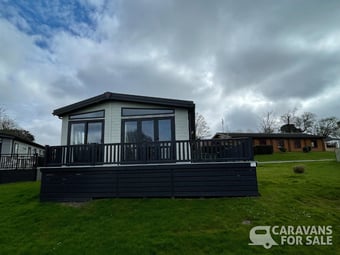 Brand new Pemberton Rivendale 40x20