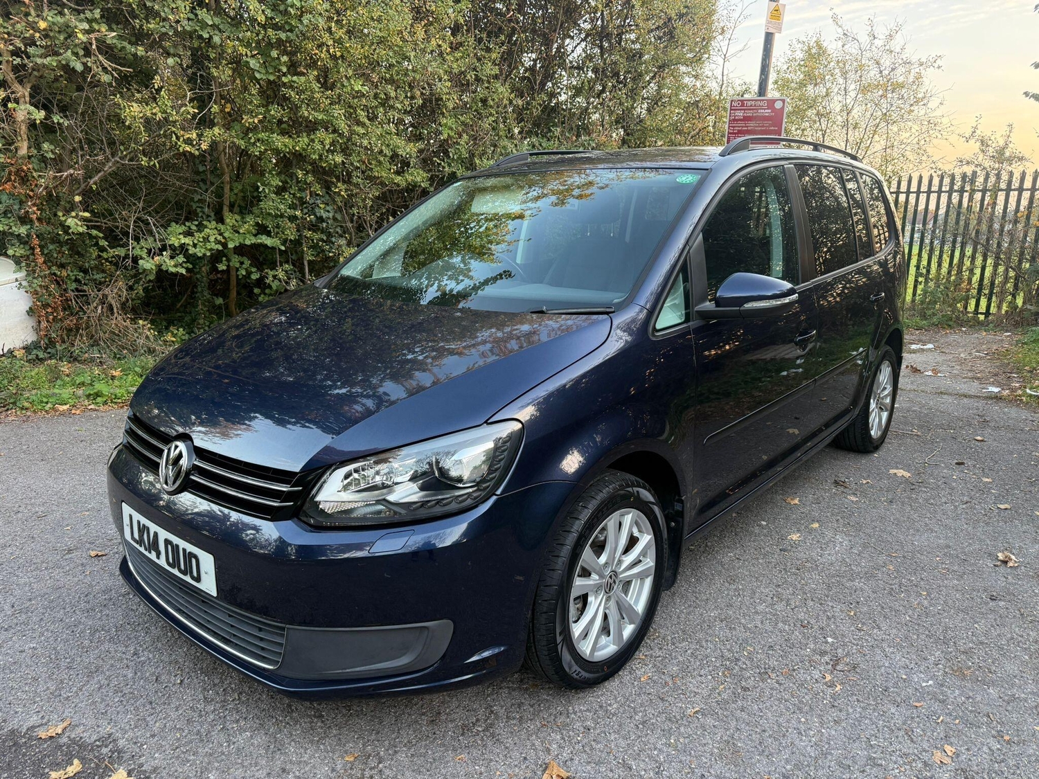 Volkswagen Touran Hayes