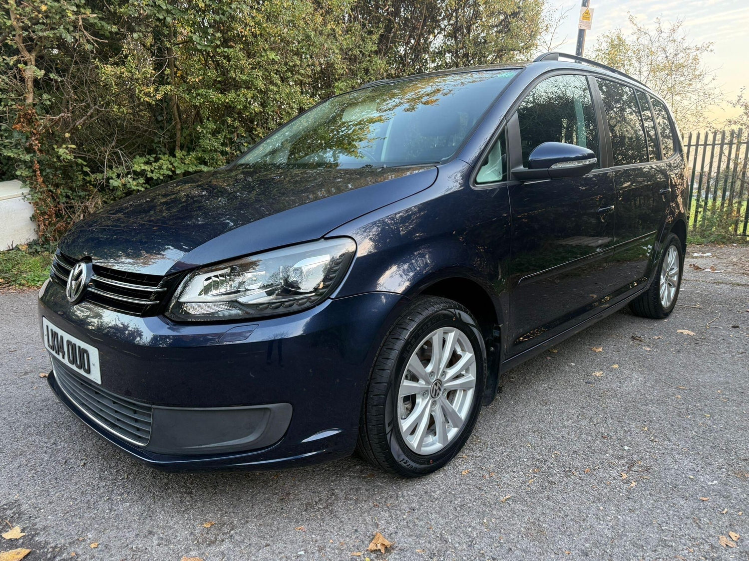 [ berth ]Volkswagen Touran