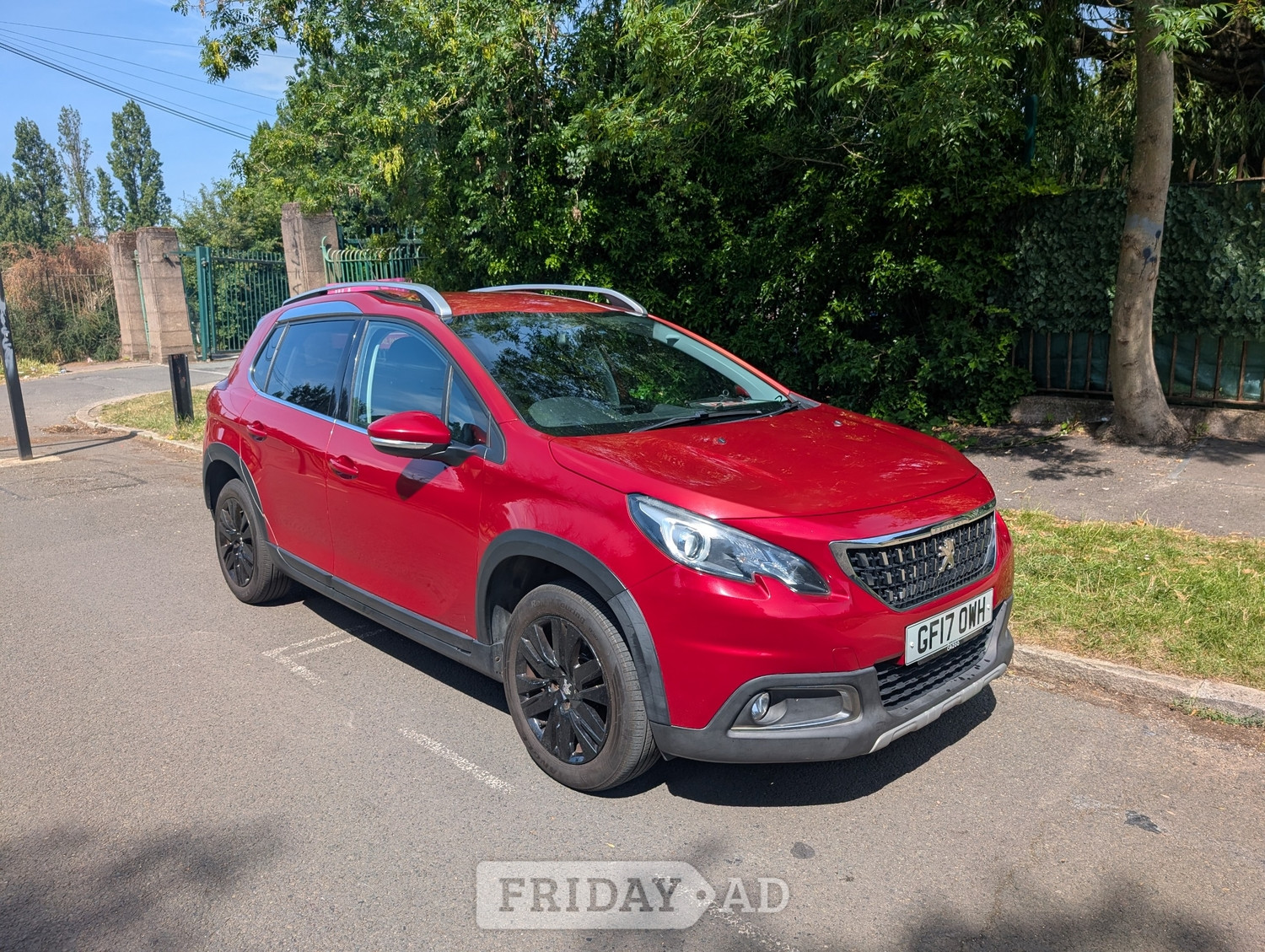 Peugeot 2008 2017 in Wembley