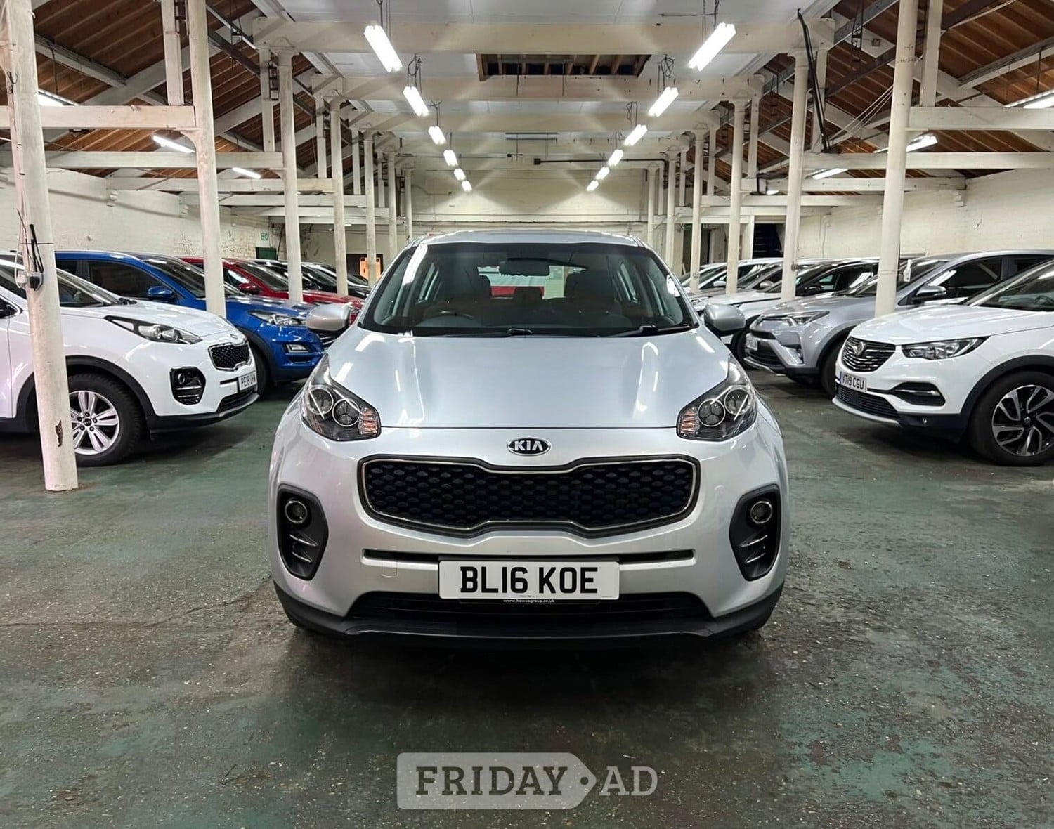 [ berth ]Kia Sportage