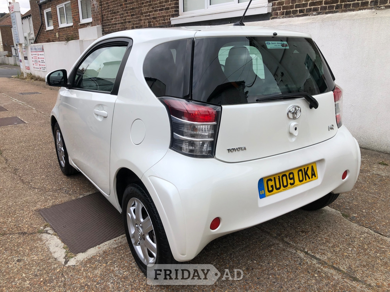 [ berth ]Toyota IQ
