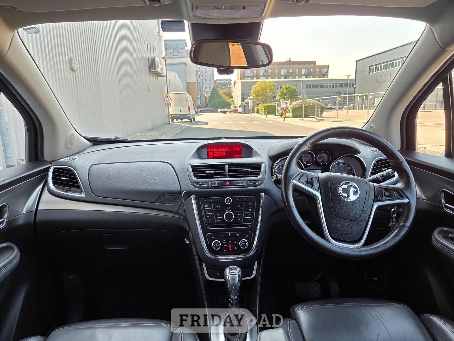 Vauxhall Mokka 2015 - Cars in Slough