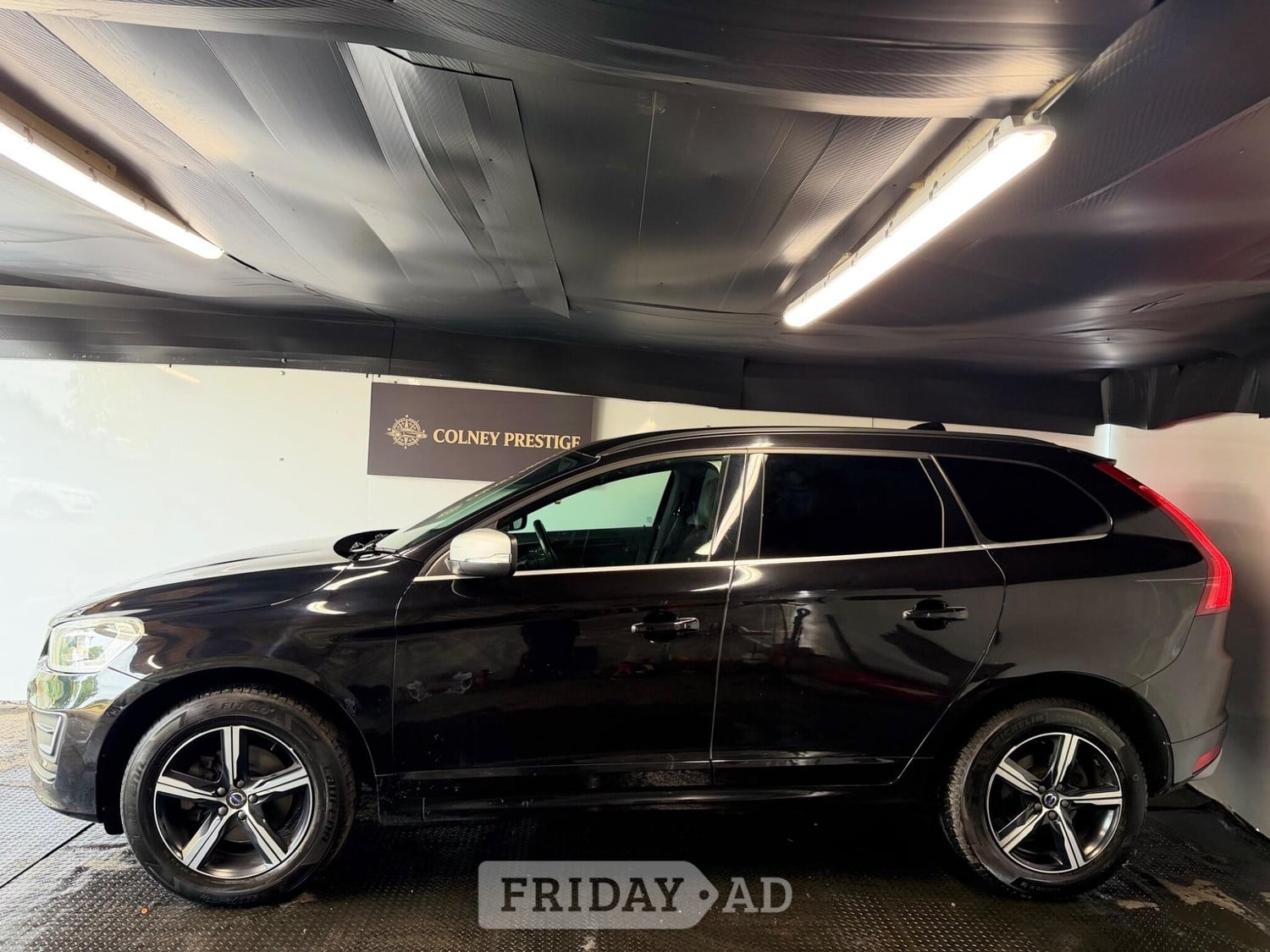 [ berth ]Volvo XC60