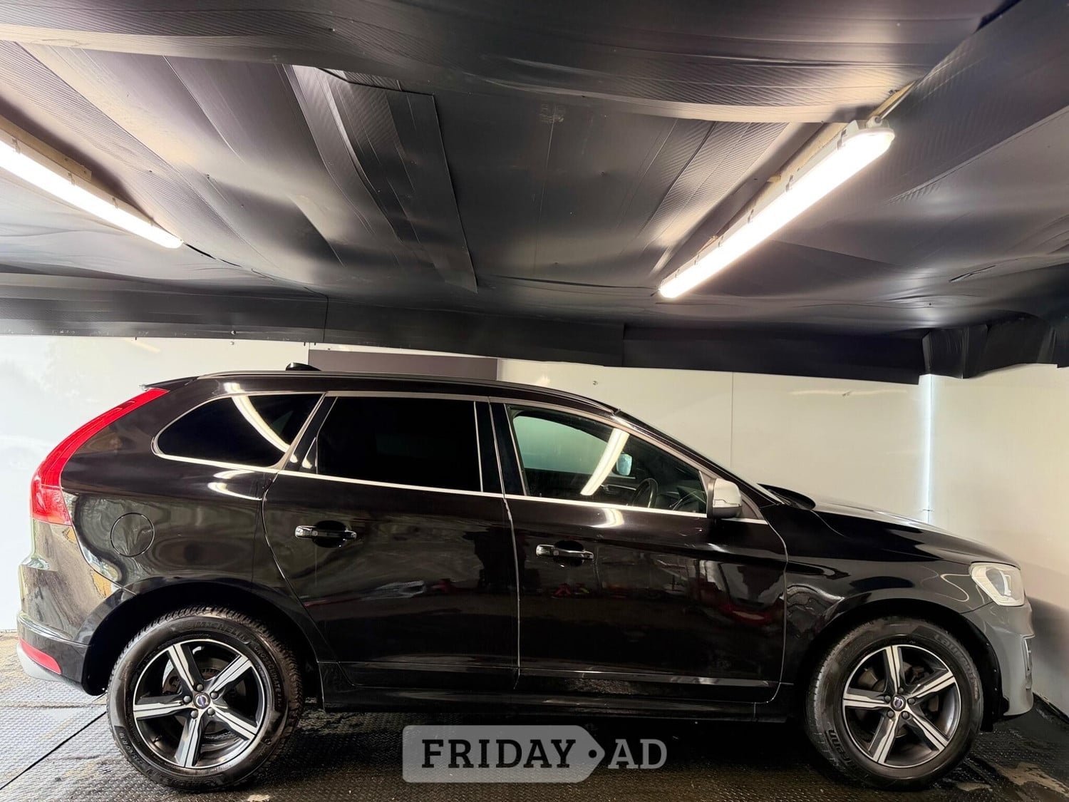 Volvo XC60 2017 - Cars in St Albans