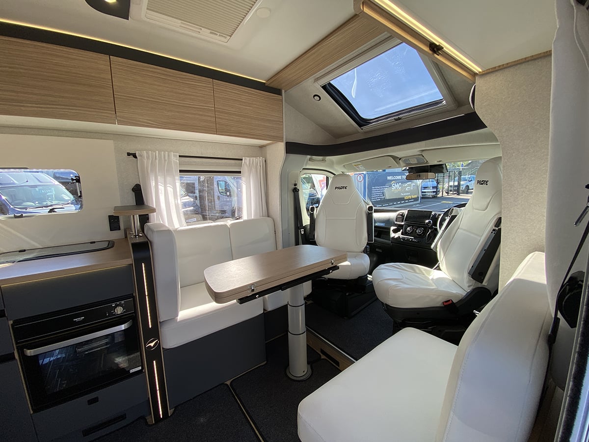Pilote Evidence P740 FGJ 2025 for sale - Motorhomes & Caravans
