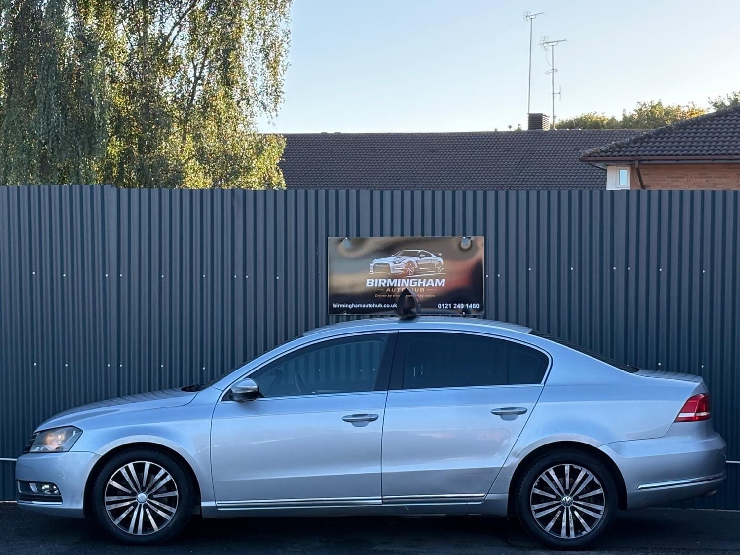 Volkswagen Passat 2012 - Cars in Birmingham