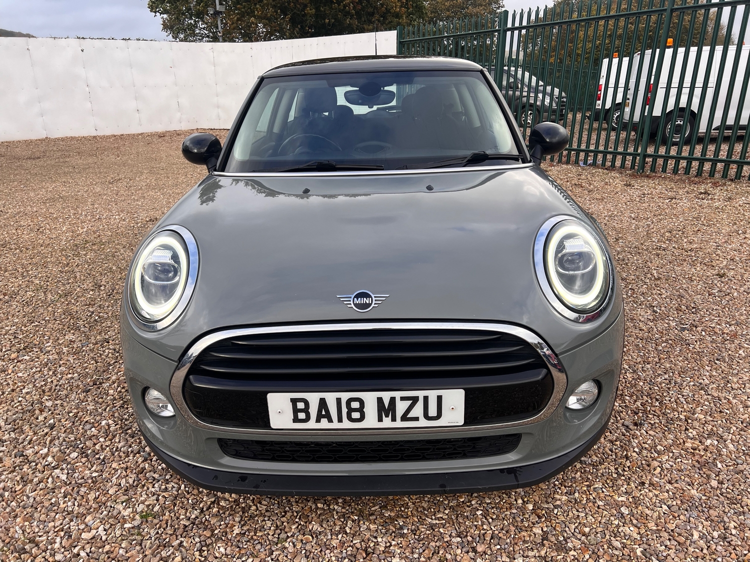 [ berth ]Mini Hatch