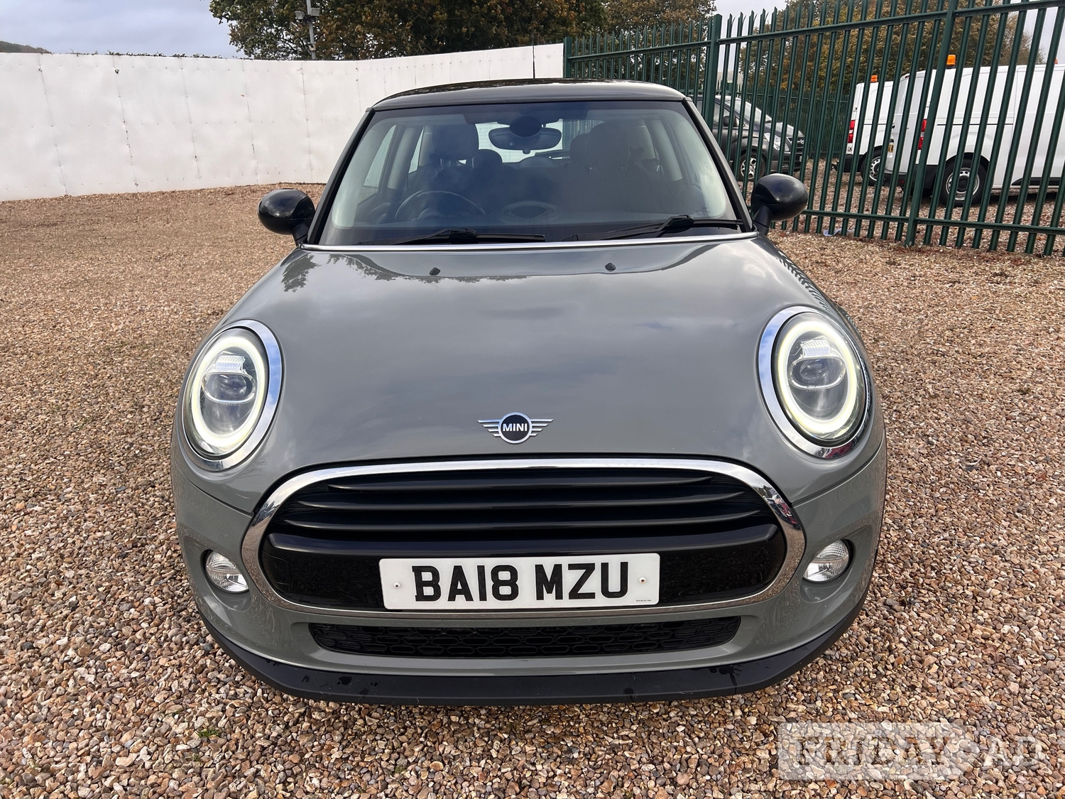 [ berth ]Mini Hatch