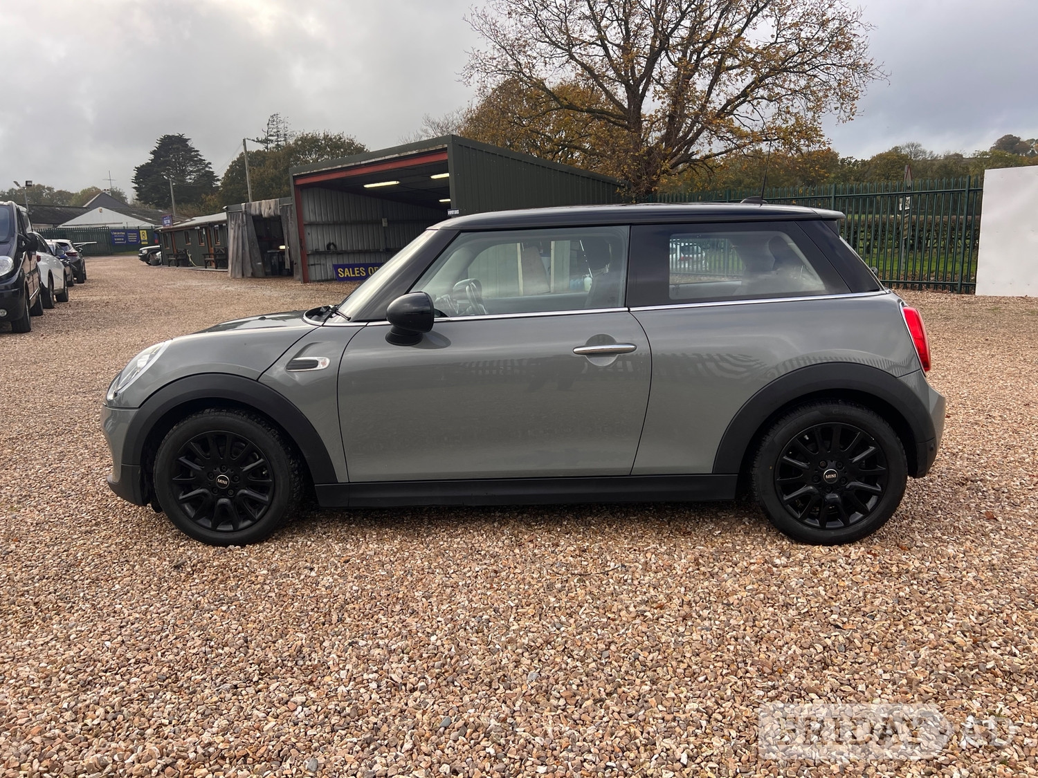 Mini Hatch 2018 - Cars