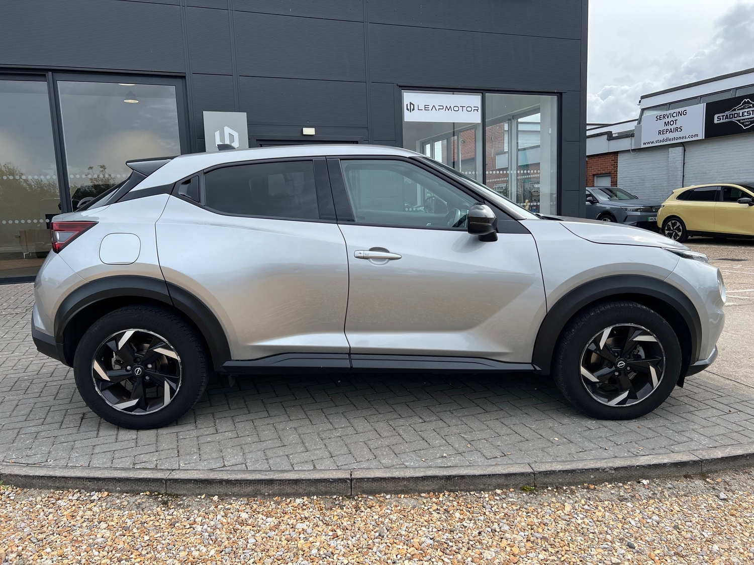 [ berth ]Nissan Juke
